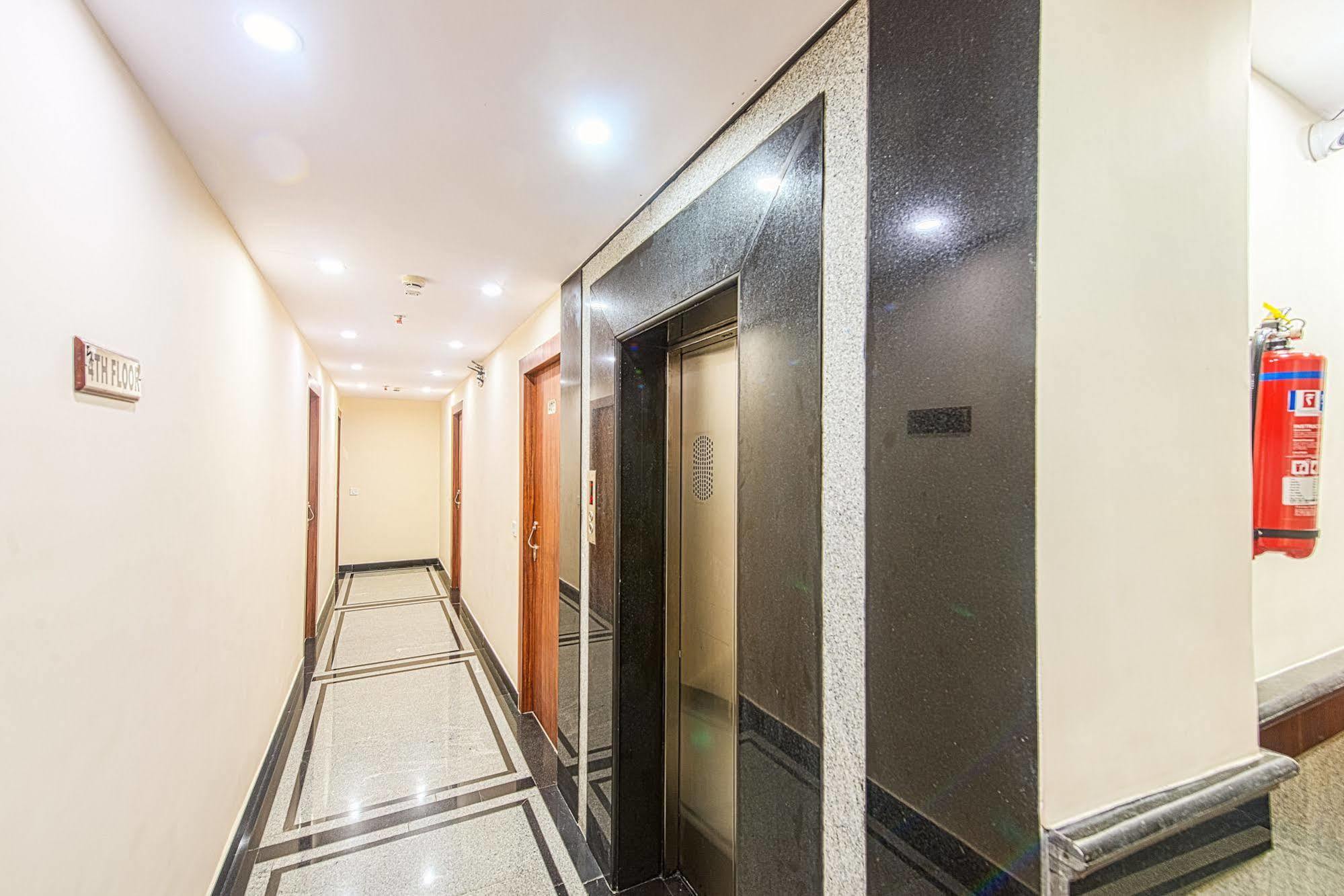 Hotel Treebo Globe International Kalkutta Exterior foto